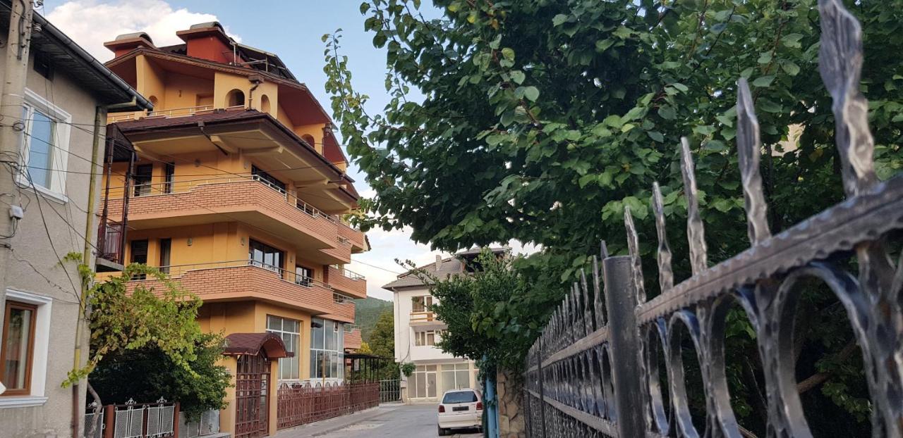 Sky Garden House Hotel Velingrad Exterior photo